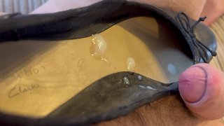 Cumming in wifes shoes again