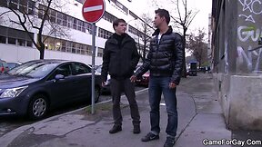 Cutie wanna cum inside his new friend