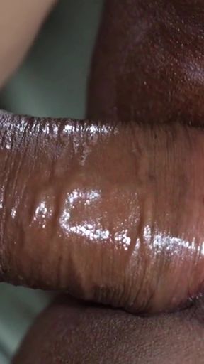 Indian beautiful couples sex fuck pussy licking kissing   Clip 2