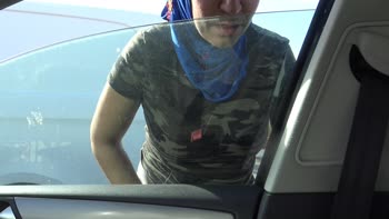 SouzanHalabi's Street Pickup in Marseille: French beurette amateur's risky public encounter