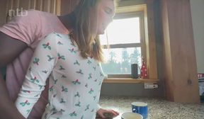 NTB IR Wrmng Beautiful young wife fucks in the kitchen