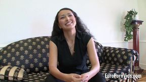 Can the rookie satisfy the beauty with both her pussy and asshole?