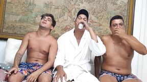 entrevistei o porno star flakael descobri se ele e gay ???