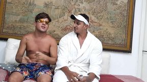 entrevistei o porno star flakael descobri se ele e gay ???