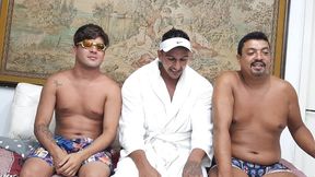 entrevistei o porno star flakael descobri se ele e gay ???