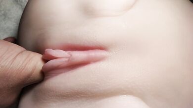 I love picking at this pussy. It feels so good.