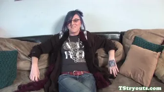 Tattooed Alt Trans Fingers Big Asshole in Casting Couch Interview
