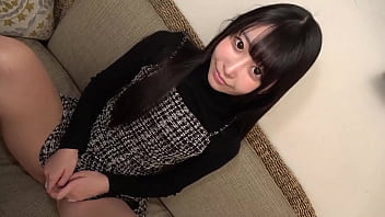 元地下ドルなんだから芸能界の厳しさくらい受け入れろ！スレンダー美女を健全コスプレ撮影会で中出し！【めあ(20)】