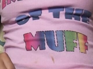 Steamy Lesbo Tongue Dive Into Oozing Juicy Vagina