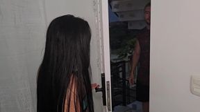 Latina MILF bangs trainer after twerk session