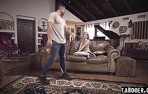 A unique opportunity for Dante to fuck Aliyas pure pussy