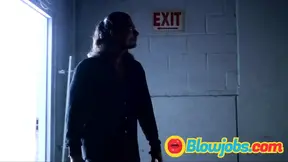 Big ass small tits brunette and blonde crave a threesome