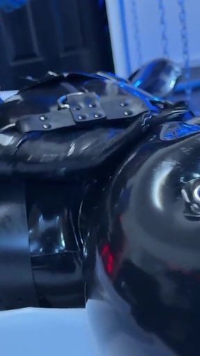 Halloween Experiment: Latex Alien Remains Reanimated