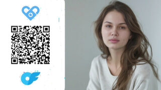 性欲旺盛な女がクリトリスをこすってオーガズムに達する