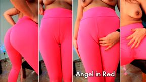 Fit Girl in Yoga Leggings Camel Toe. She gets wet from Touching her Pussy