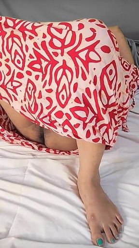 Stepmom Wants My Dick Inside Her Pussy
