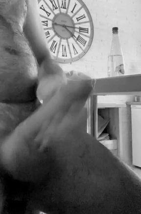 Handjob supported with a nice cumshot