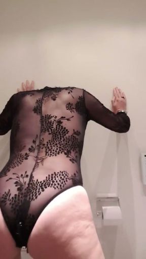 Milf has 6 orgasm in different position with 3 squirts   Clip 1