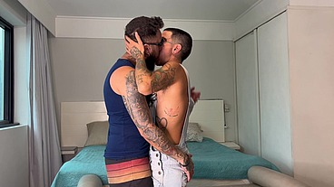 FTM Latino fucks his FTM bro: two juicy male pussies together!