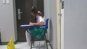 Desperate Student Pee