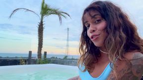 An Afternoon with Your Queen Lolah... Enjoy.
