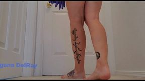 Milf Gives JOI In Kitchen Gloves HDMP4