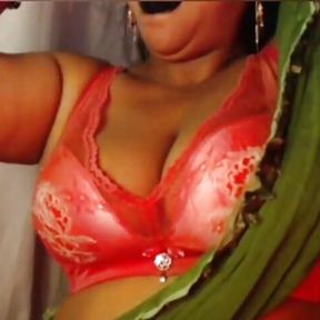 Desi Bhabhi Nude Gag in Mouth Sex Video.