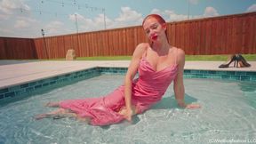 Stunning Satin Wetlook with Krispeachi