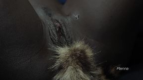 fui fazer uma massagem relaxante e a massagista me fez gozar com lingua e brinquedos - fernanda chocolatte e agatha ludovino