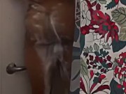 Shower twerk session