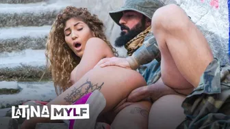 Curvy brunette Venus Afrodita has a passionate outdoor encounter