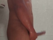 Corrida masturbándome bien rico mojado