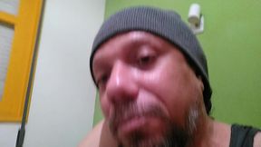 mostrando como e um cu e uma buceta de uma boneca inflavel
