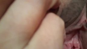 mostrando como e um cu e uma buceta de uma boneca inflavel