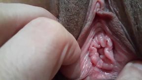 mostrando como e um cu e uma buceta de uma boneca inflavel