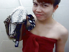 Amateur Ladyboy Masturbation After The Shower