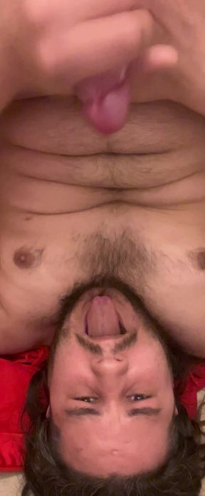 Huge Cumshot On My Face