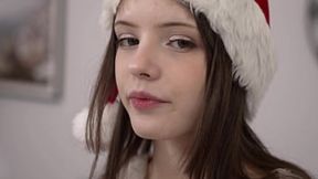 New Year's ?nal 18yo Beautiful Dakota with Gape and Cum in Mouth VG427
