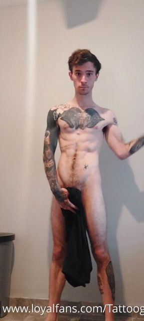 Tatted guy body and feet