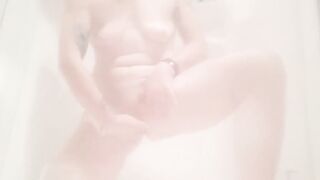 Quick cheeky masturbation inside the shower