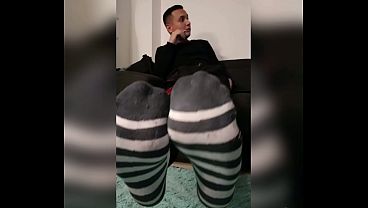 Tomas FEET