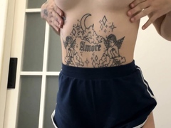 Small titted brunette teen fingering on the bed