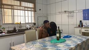 novinha com o novinho entra muito gostoso, geme muito !!!!