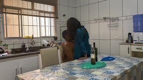 novinha com o novinho entra muito gostoso, geme muito !!!!