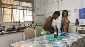 novinha com o novinho entra muito gostoso, geme muito !!!!