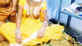 Desi Indian village wife fucking in yellow sari