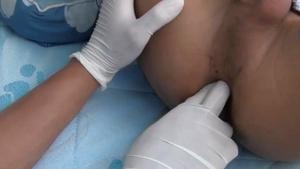 Doctor Twink: Wearing gloves desires hard slamming