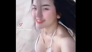 Tetona en la playa