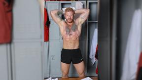 ”Bareback fun in the locker room - Seth Santoro, Bennett Anthony”