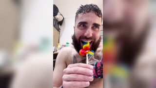 Deep throating a pop penis